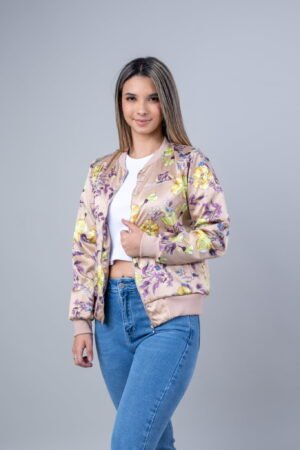Chaqueta en Satin Forrada
