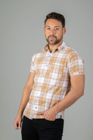 Camisa a Cuadros Manga Corta con Botones