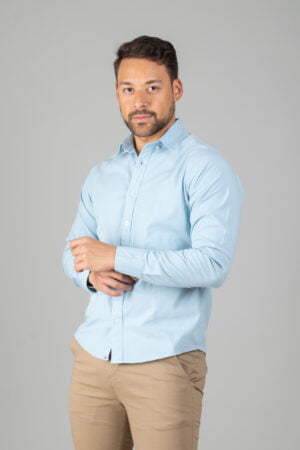 Camisa Llana Manga Larga con Botón Down